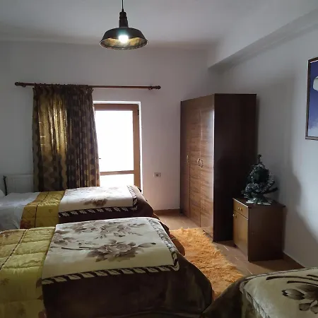 Villa Hotel Restaurant Laura Hotel 3*